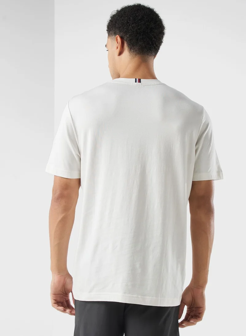 TOMMY HILFIGER Best Essentials T-Shirt