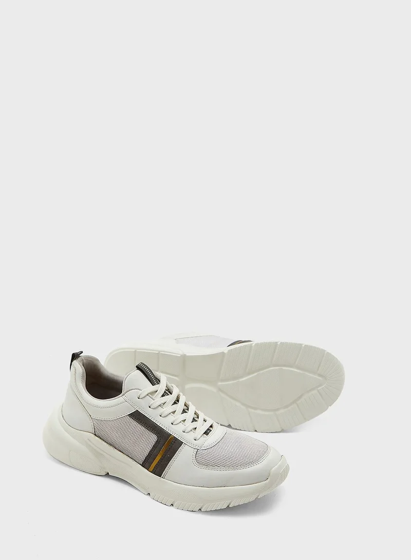 BURTON Trainers Low Top Sneakers