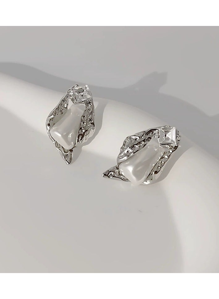 Goolsky أقراط دراسات من فضة استرلينية 925 مع زيركون مطوي غير منتظم و لؤلؤة حورية البحر - تصميم فاخر كوري و ياباني، بيان عصري - Image 1