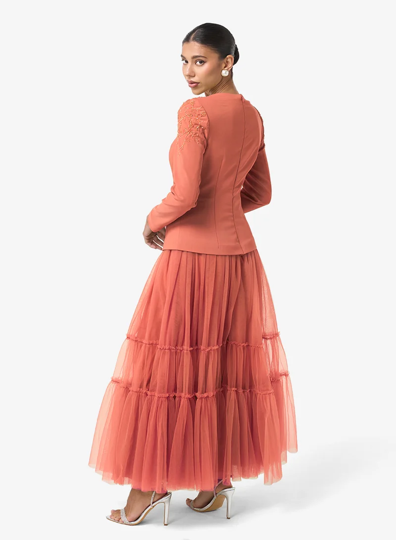 ثريدز باي اجوني فستان ماكسي طويل بأكمام طويلة بتفاصيل شبكية وكورسيه