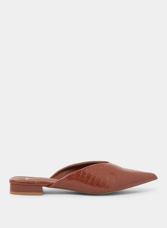 Croc Textured Pointed Toe Mules