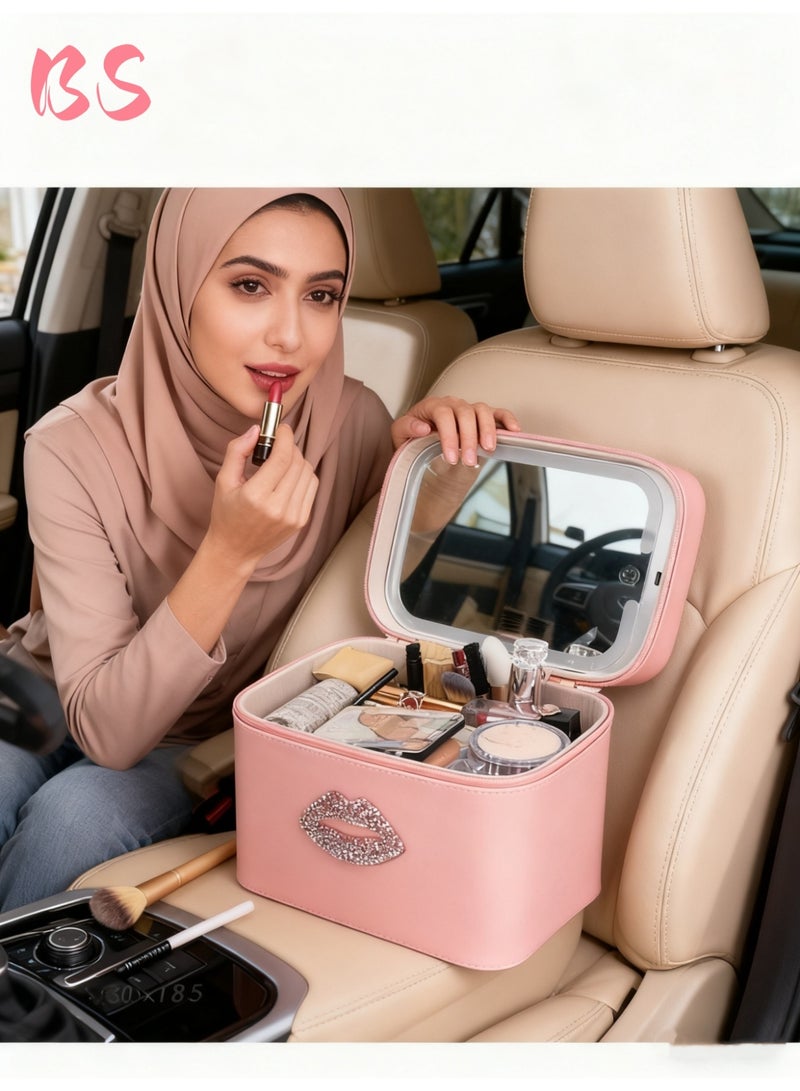بي إس حقيبة مكياج مزودة بإضاءة LED ومرآة | إضاءة بثلاثة ألوان قابلة للتعديل | مادة PU مقاومة للماء | وظيفة توفير الطاقة | صندوق تخزين مستحضرات تجميل بسعة كبيرة | صندوق تخزين لأدوات وإكسسوارات المكياج النسائية | مناسبة للسفر والاستخدام المنزلي | حقيبة تخزين محمولة - Image 2