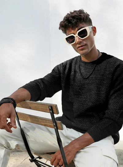 Campus Sutra Men's Onyx Black Solid Knitted Pullover Sweater