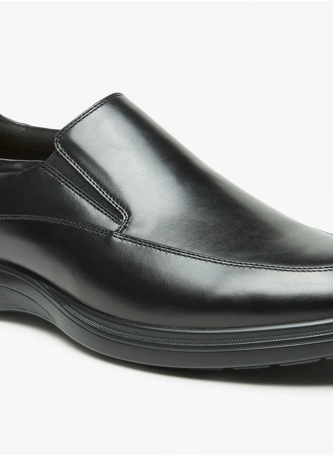 لو كونفورت Men's Solid Slip-On Loafers