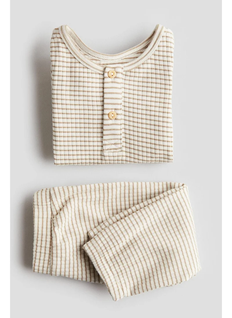 اتش اند ام 2-piece Henley bodysuit and trousers set