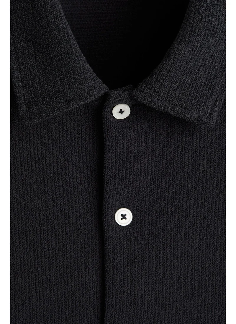 اتش اند ام Regular Fit Short-sleeved jersey shirt