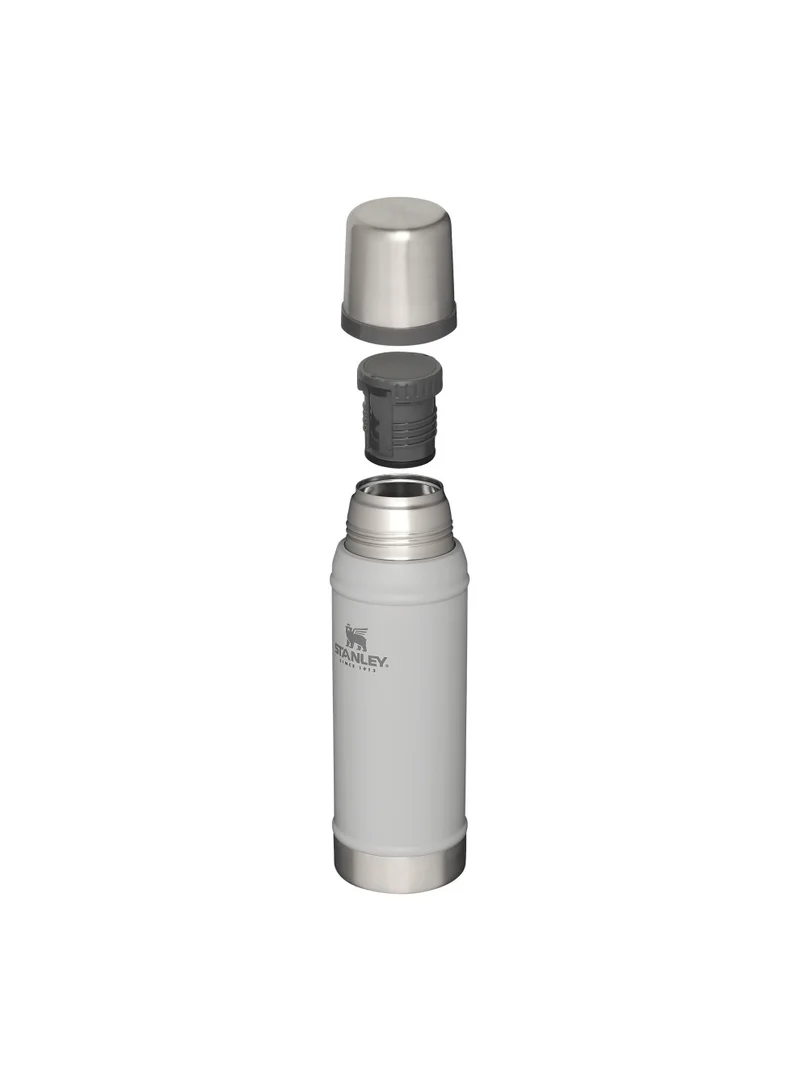 ستانلي Stanley Classic Legendary Bottle 0.75L / 25OZ Ash â€“ BPA FREE Stainless Steel Thermos | Keeps Cold or Hot for 15 Hours | Leakproof Lid Doubles as Cup | Dishwasher Safe | Lifetime Warranty