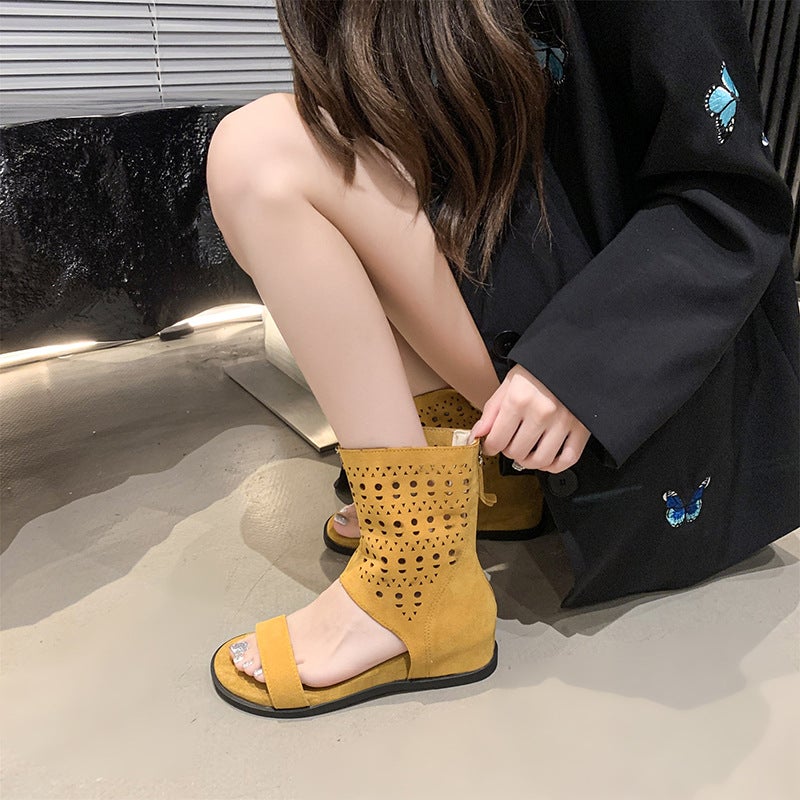 British Style Versatile Maillard Boots 2025 Summer New Popular Style Cut Out Breathable Flats Bottom Hole Sandals Short Boots - Image 4