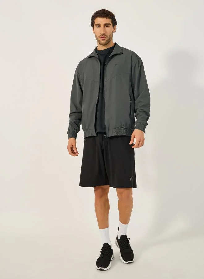 ستايلي اكتيف جاكيت بياقة عالية بقصة مريحة وبطانة شبكية