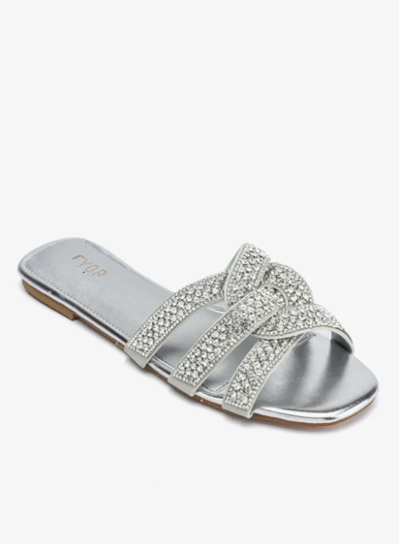 فايور صندل سهل الارتداء بأشرطة معقودة