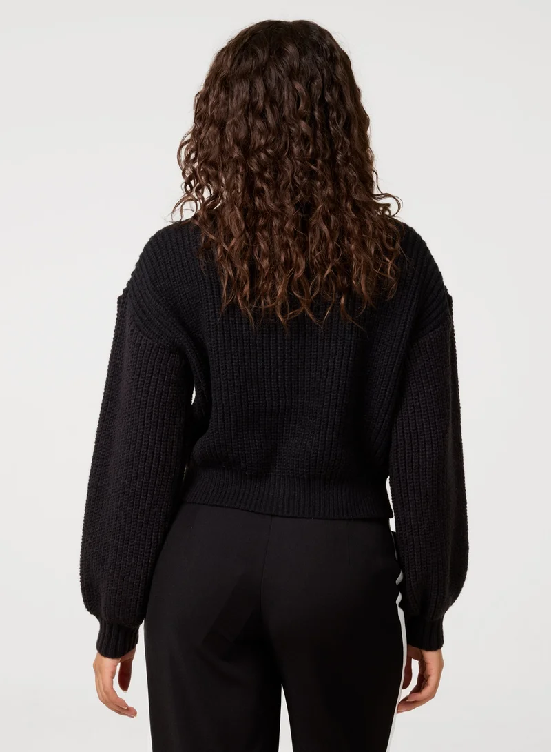 بينك فانيلا كارديجان قصير بأزرار