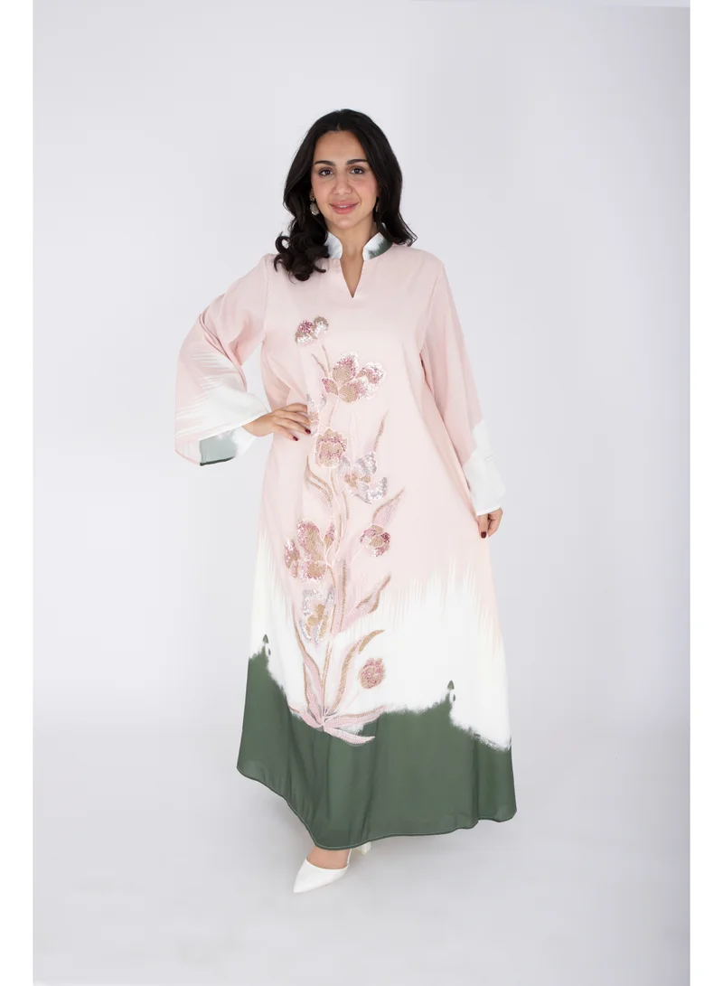 اكسا تطريز خرزي زهري بألوان أومبري