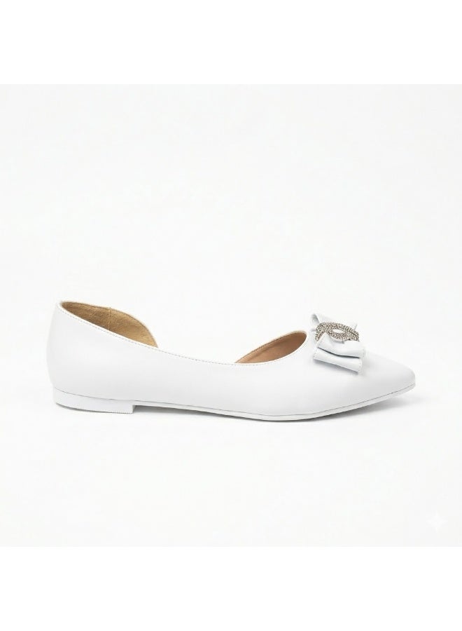 لايف ستيلاش  باليرينا مسطحة من الجلد مع ربطة أنيقة BN-520 - ابيض - Image 2