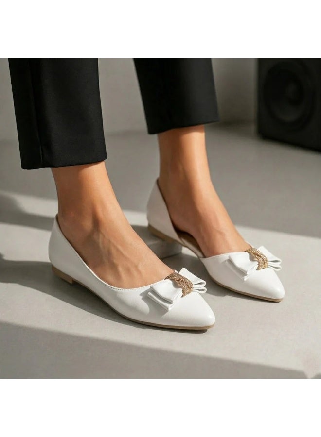 لايف ستيلاش  باليرينا مسطحة من الجلد مع ربطة أنيقة BN-520 - ابيض - Image 1