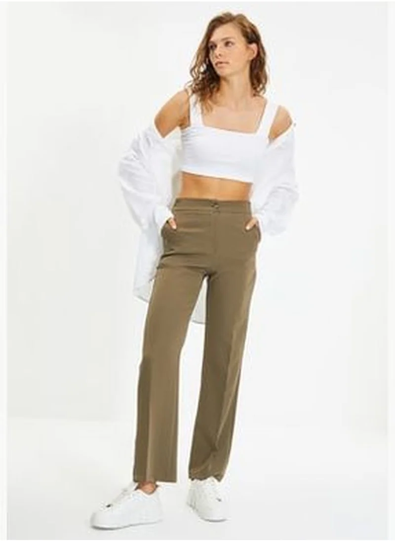 trendyol Khaki Straight Cut Straight Woven Trousers TWOAW22PL0419