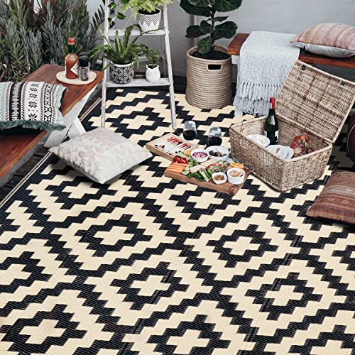 SAND MINE Reversible Mats Plastic Straw Rug Modern Area Rug Large Floor Mat and Rug for Outdoors RV Patio Backyard Deck Picnic Beach Trailer Camping Black  Beige 6 x 9