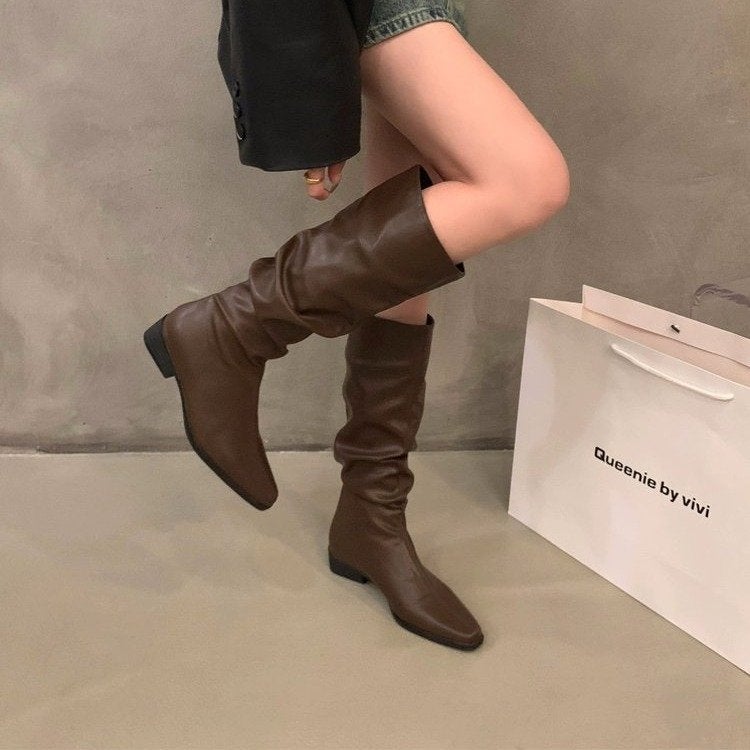 Women's square heel pleated pile boots 2023 new European and American fashionable elegant Western thin boots pointed sleeve boots - Image 1
