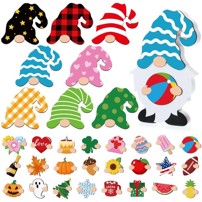 33 PCS INTERCHANGEABLE GNOME DECOR SEASONAL HOLIDAY GNOME DECORATION WITH MAGNET PIECES AND DETACHABLE HATS CHANGEABLE WOODEN TABLE CENTERPIECES SIGN FOR HOME ORNAMENTSCLASSIC