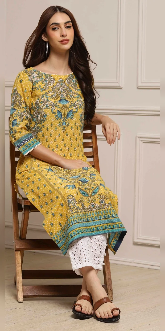 Women Yellow Cotton Printed Straight Kurta