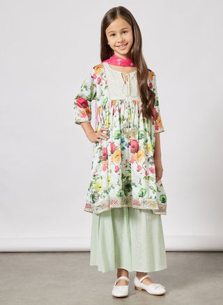 Kids Sharara Set - pzsku/Z984EEEBCDB9122FE432AZ/45/_/1643640759/60d8ea6b-13b4-4600-a500-cb742a200da9