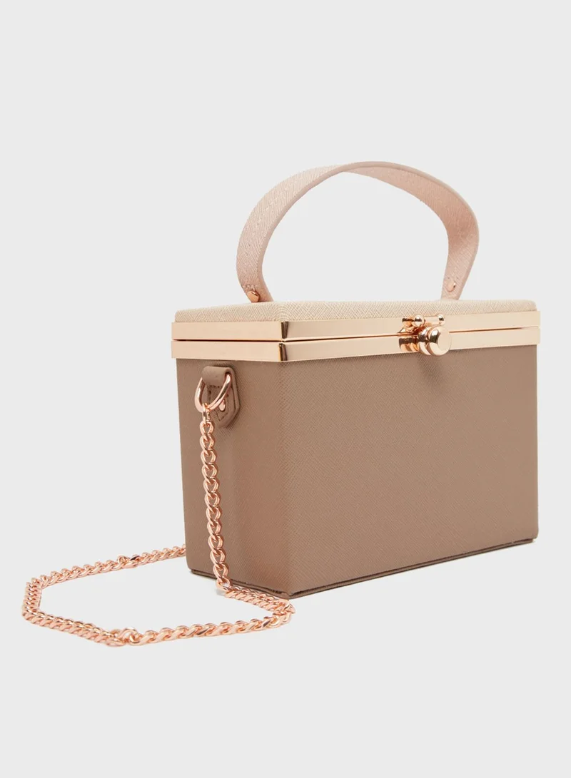 shoexpress Chain Detail Box Satchel