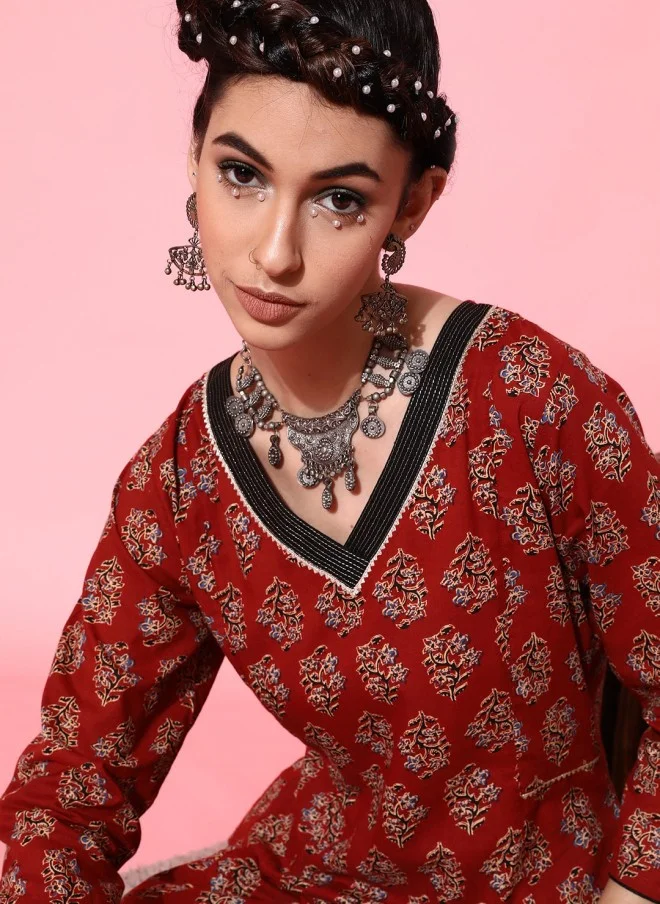 اندو ستريت Floral Printed A-Line Kurta with Trousers for Women