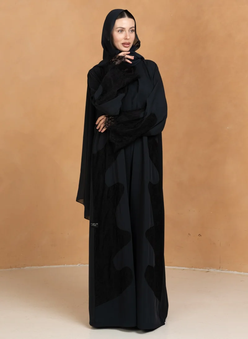 Meem by Mariyah Front open abaya with sheila
