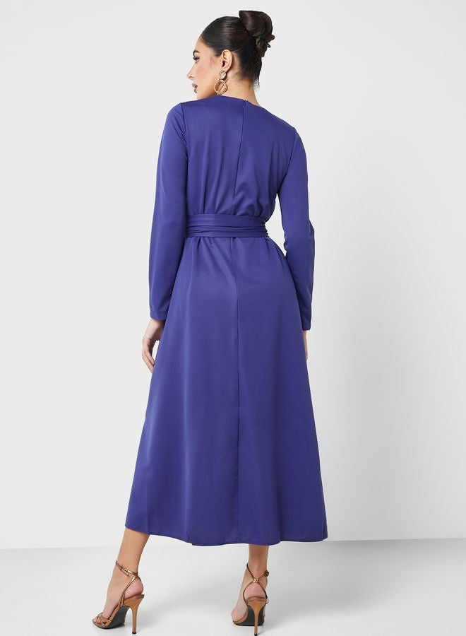 رفقة من مودانيسا فستان بفتحة رقبة مستديرة مزين بربطة - Image 2