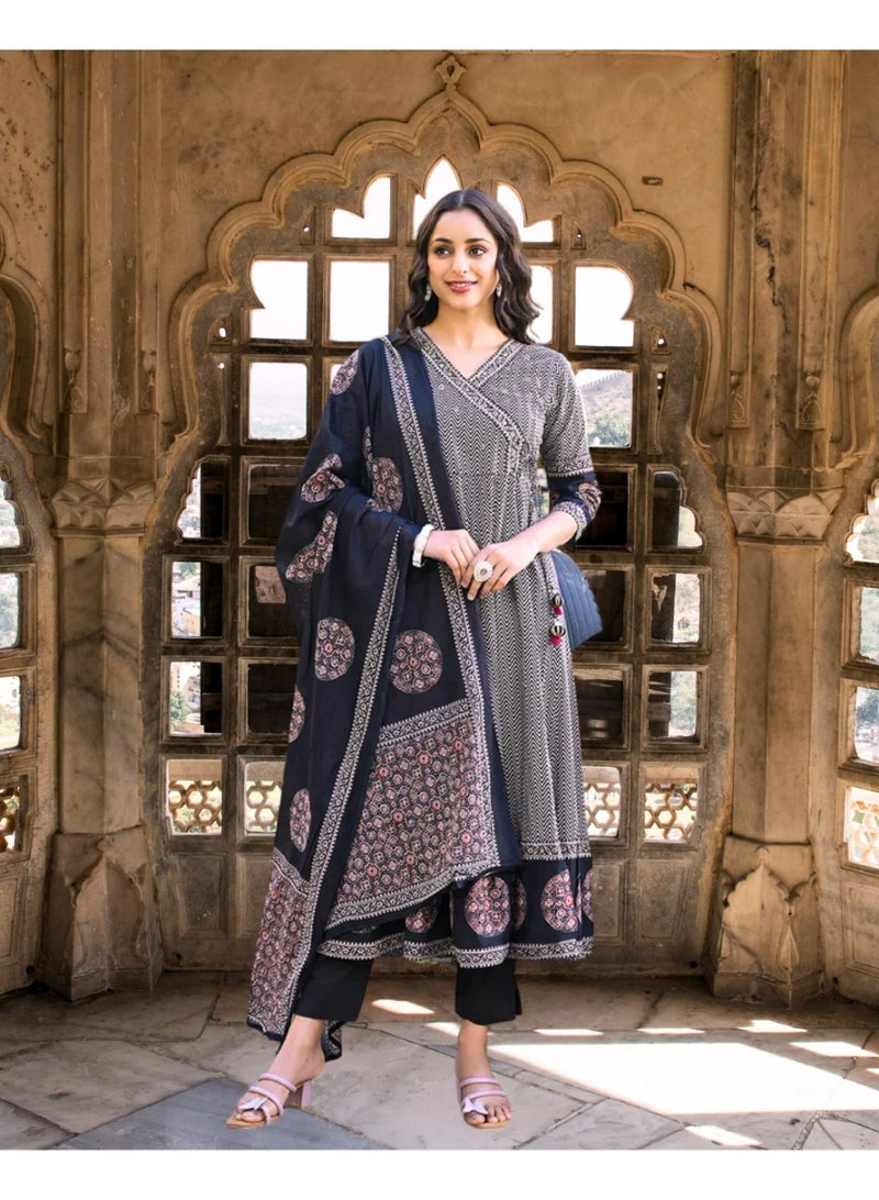 Anarkali Kurta set in Pure Cotton - Image 5