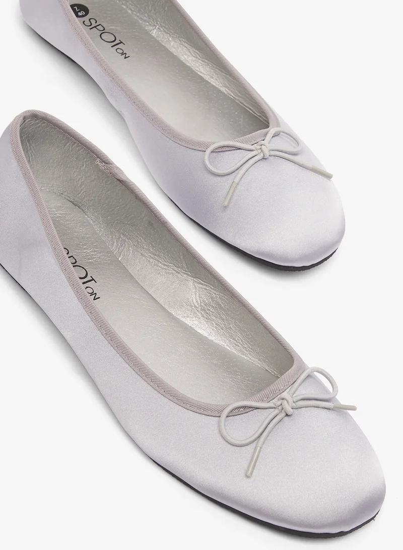 Spot-On Ballerina Flat