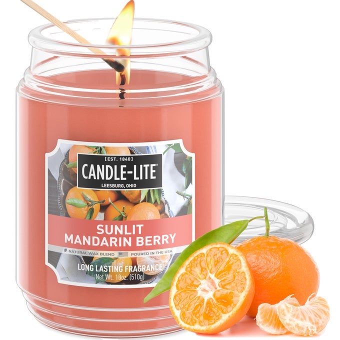 SCENTED CANDLES SUNLIT MANDARIN BERRY 18 OZ JAR PROUDLY POURED IN THE USA AROMATHERAPY CANDLE SINGLEWICK WITH 110 HOURS OF BURN TIME PERFECT FOR CREATING A REFRESHING AMBIANCE