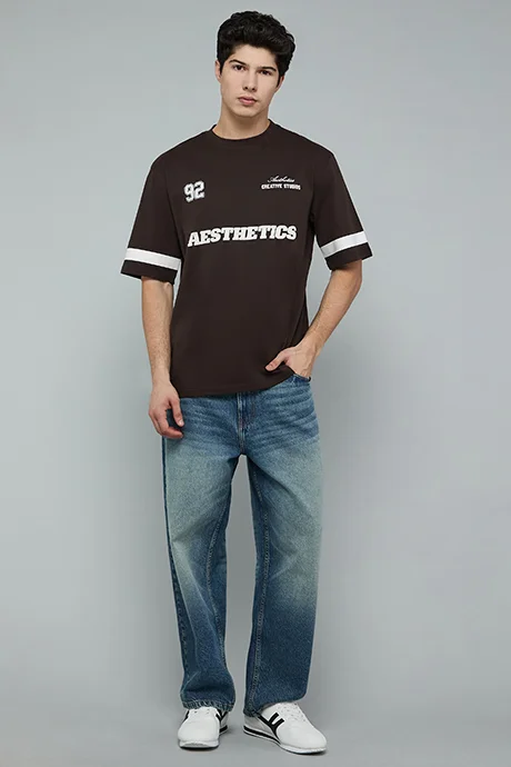 أر أند بي Typography Print T-Shirt with Crew Neck and Short Sleeves