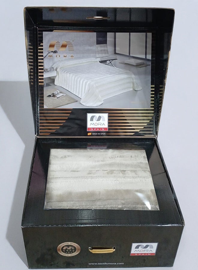 Mora spain Mora Premium Brushed Blanket model: 970 Size: 240x260 cm Spanish Made. - Image 2