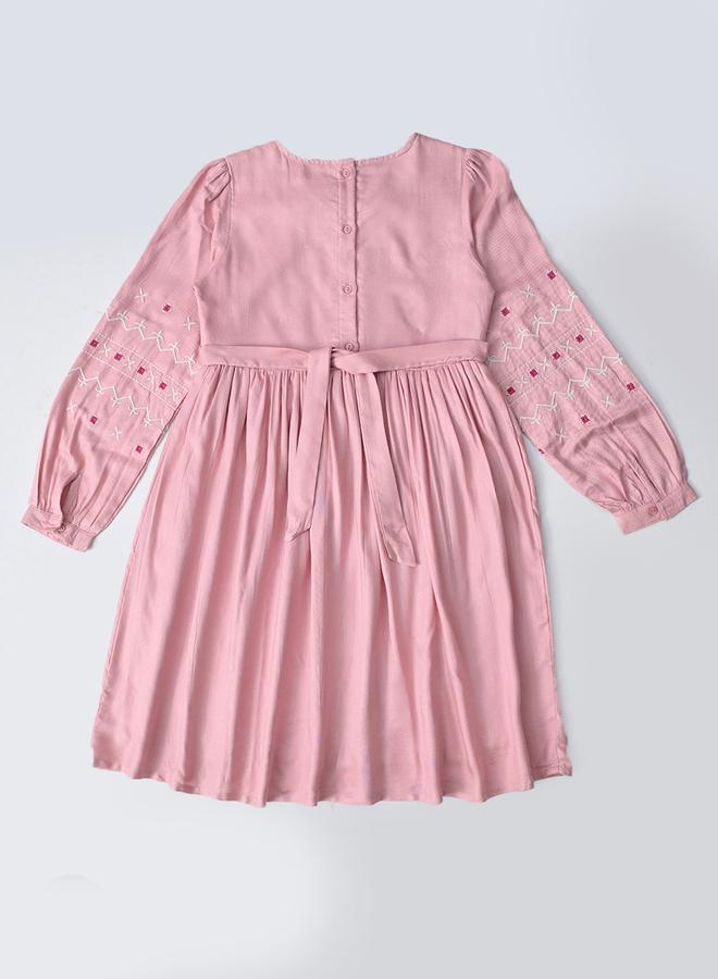 بيلا مودا فستان بيلا مودا بطول الركبة مطرز بربطة عنق - Image 3