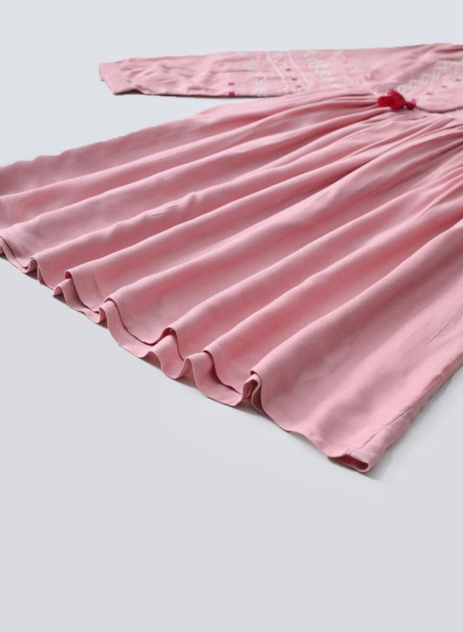 بيلا مودا فستان بيلا مودا بطول الركبة مطرز بربطة عنق - Image 5