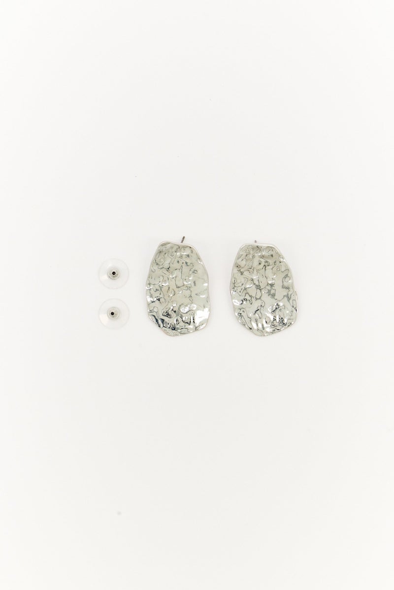 ADINA EDEN Women 1 Pair Unique Metal Fluid Shape Stud Earrings, Silver - Image 3