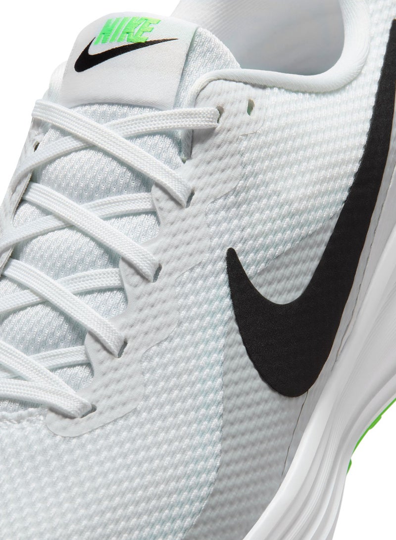 Nike REVOLUTION 8 - Image 4