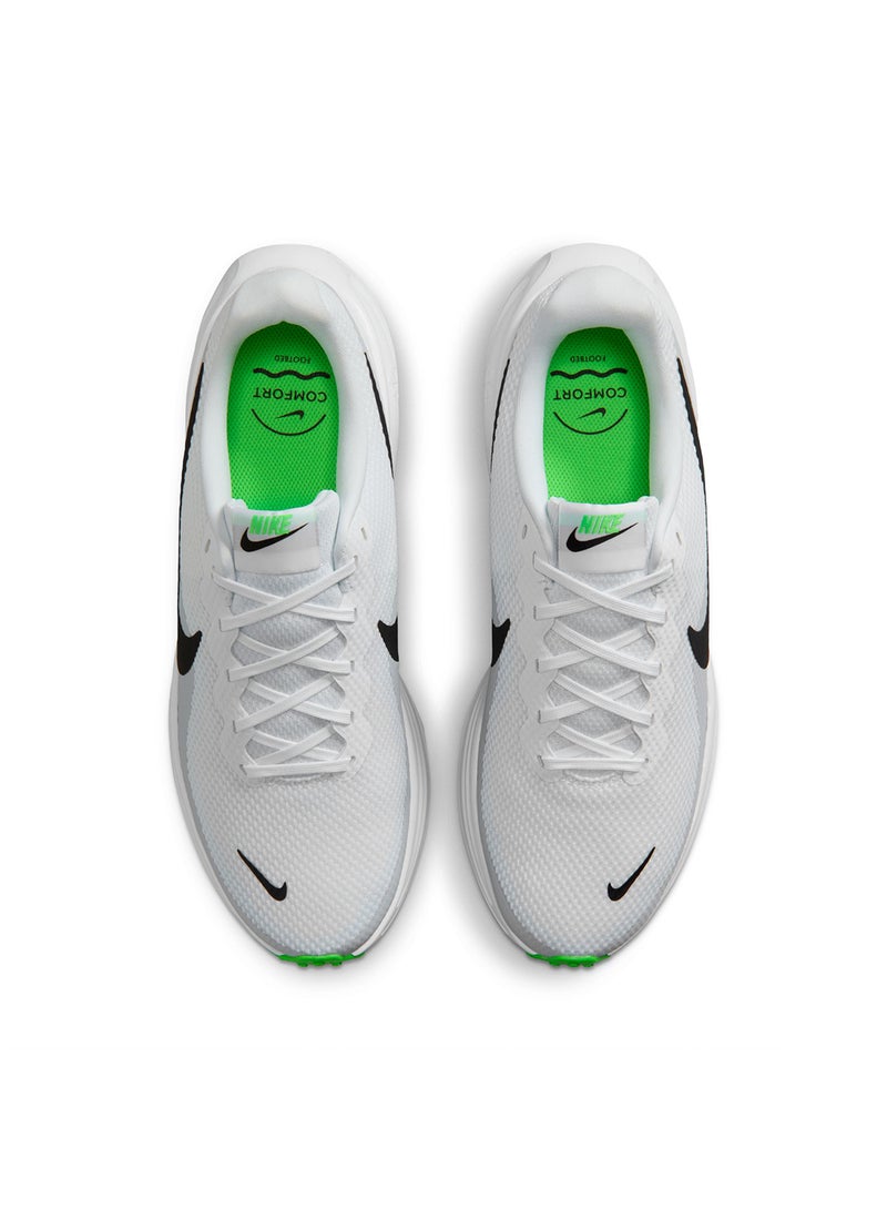 Nike REVOLUTION 8 - Image 2
