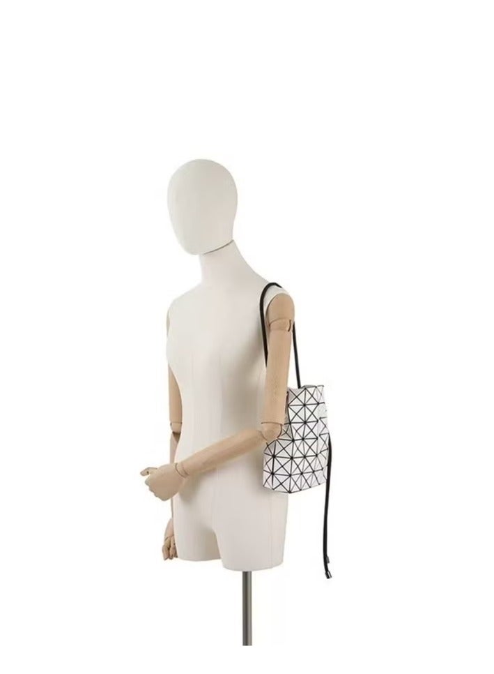 Diamond Geometric Plaid Drawstring Bucket Bag Silver Ladies Fashion Versatile Style - Image 2