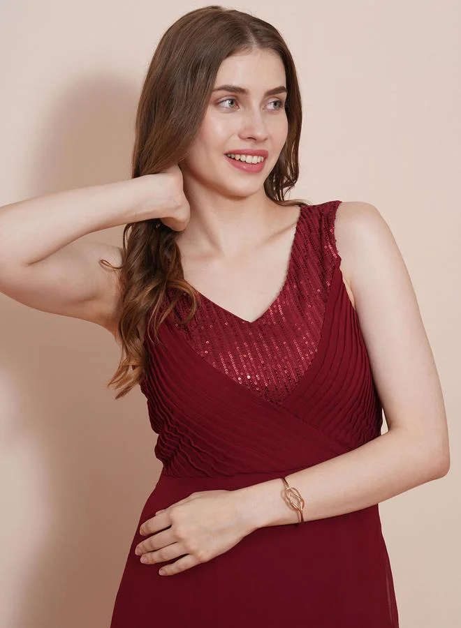 globus Women Maroon V-Neck Sequined Maxi Dress