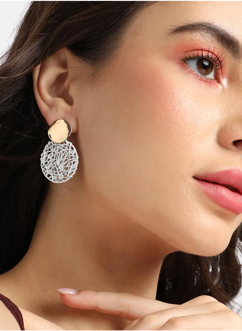 SOHI Gold-Coloured & Silver-Coloured Textured Circular Drop Earrings