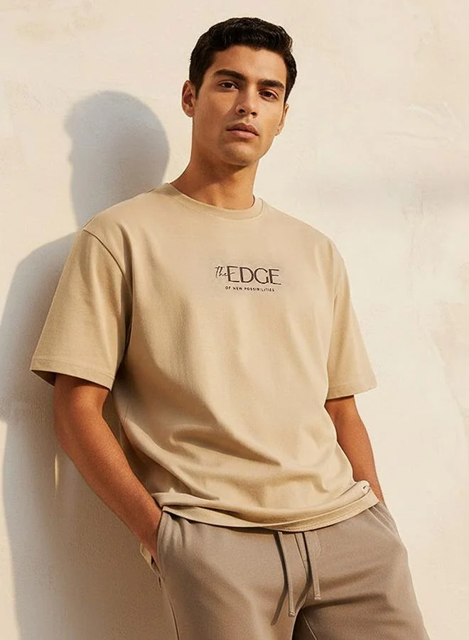 Iconic Iconic Men Regular Fit Crew Neck Short Sleeves Slogan Print T-shirt