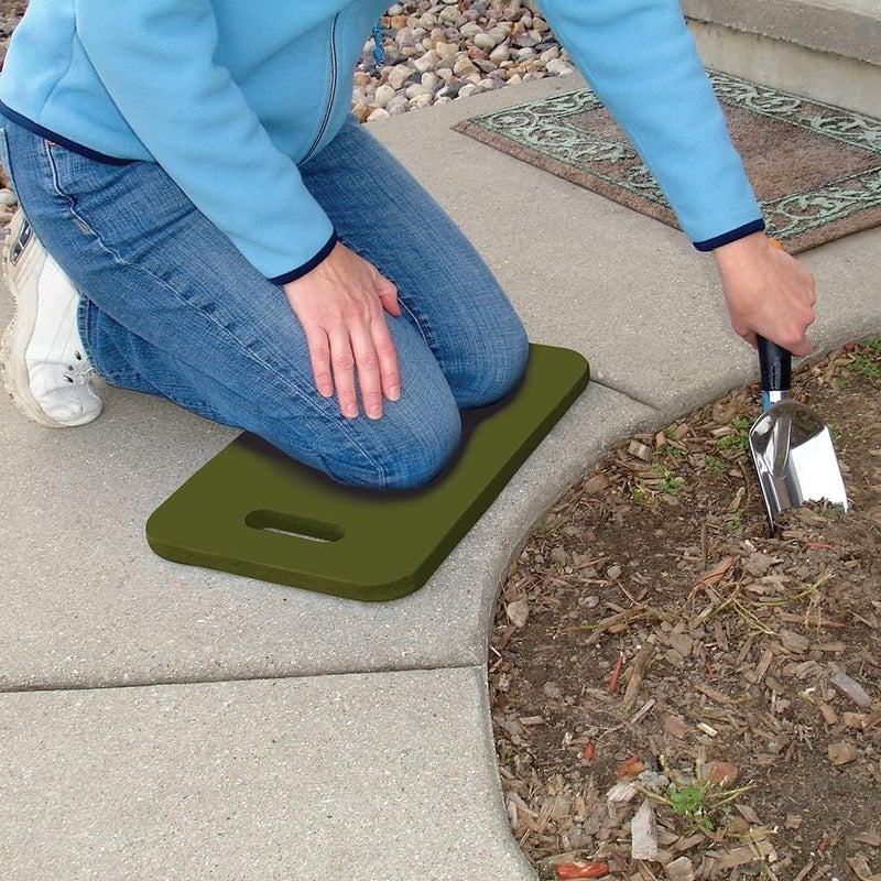 Fiskars Garden Kneeling Pad 11 x 18 Lightweight and Thick EVA Foam Knee Cushion with Handle for Gardening Cleaning or Construction  Moisture and Rip Resistant Gardening Supplies Green - Image 3