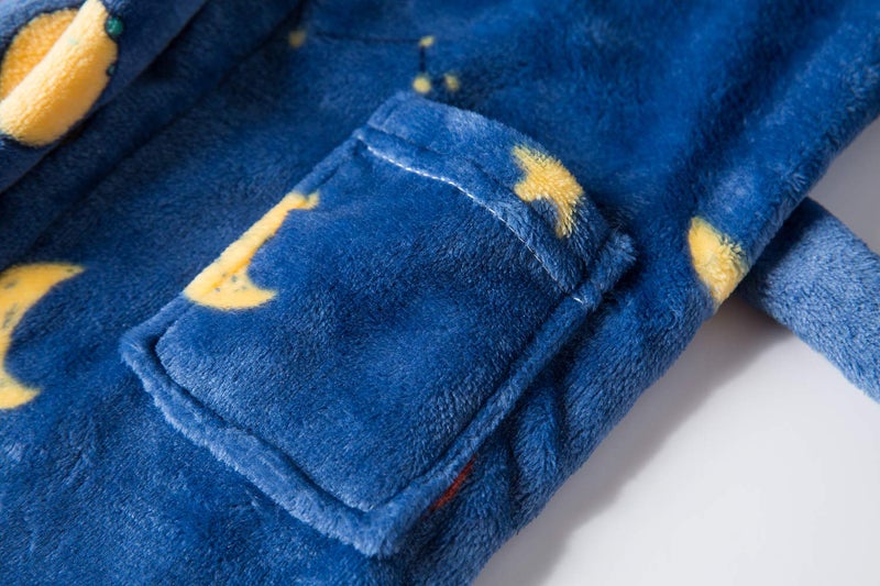 FunnyPaja Boys Soft Fleece Robes Plush Hooded Bathrobes Sleepwear for Kids 1-16 Years Blue Spaceman 11-12 Years - Image 5