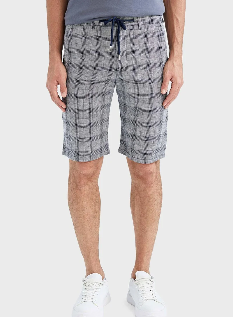 DeFacto Checked Shorts