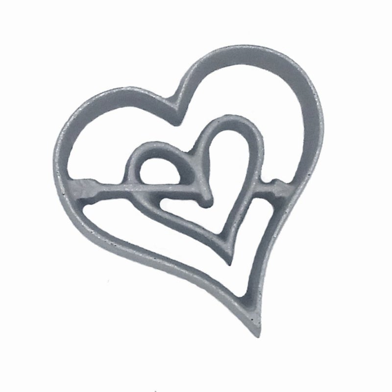 Kitchen Supply 7124 Valentine Heart Rosette Iron HandCast Aluminum 325 W x 325 H x 05 D