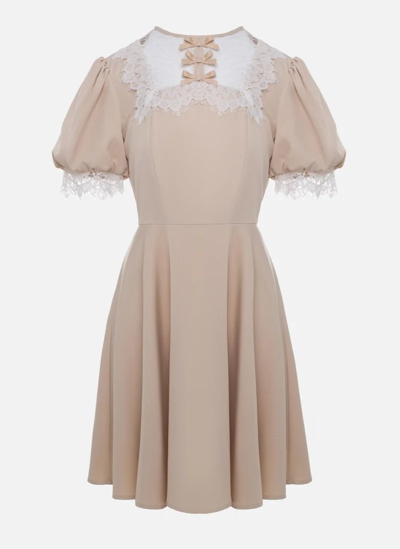 Lichi Mini dress with lace collar and cuffs