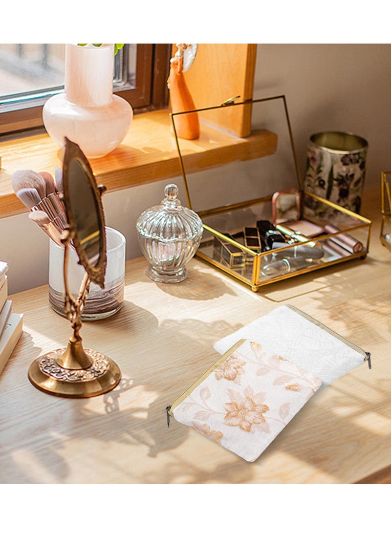 طقم حقيبة مكياج مزخرفة بالأزهار - 2 حقيبة تجميل ناعمة لأحمر الشفاه واللوازم الشخصية، منظمات بسحاب محمولة باللونين الأبيض والبيج، مثالية للحقيبة والسفر - Image 4