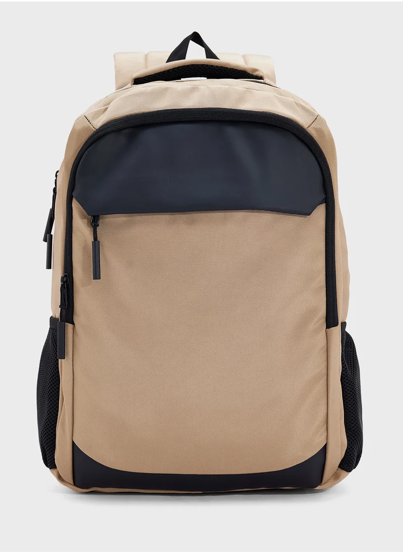 Seventy Five Padded Ventilation Back Support  Casual Backpack