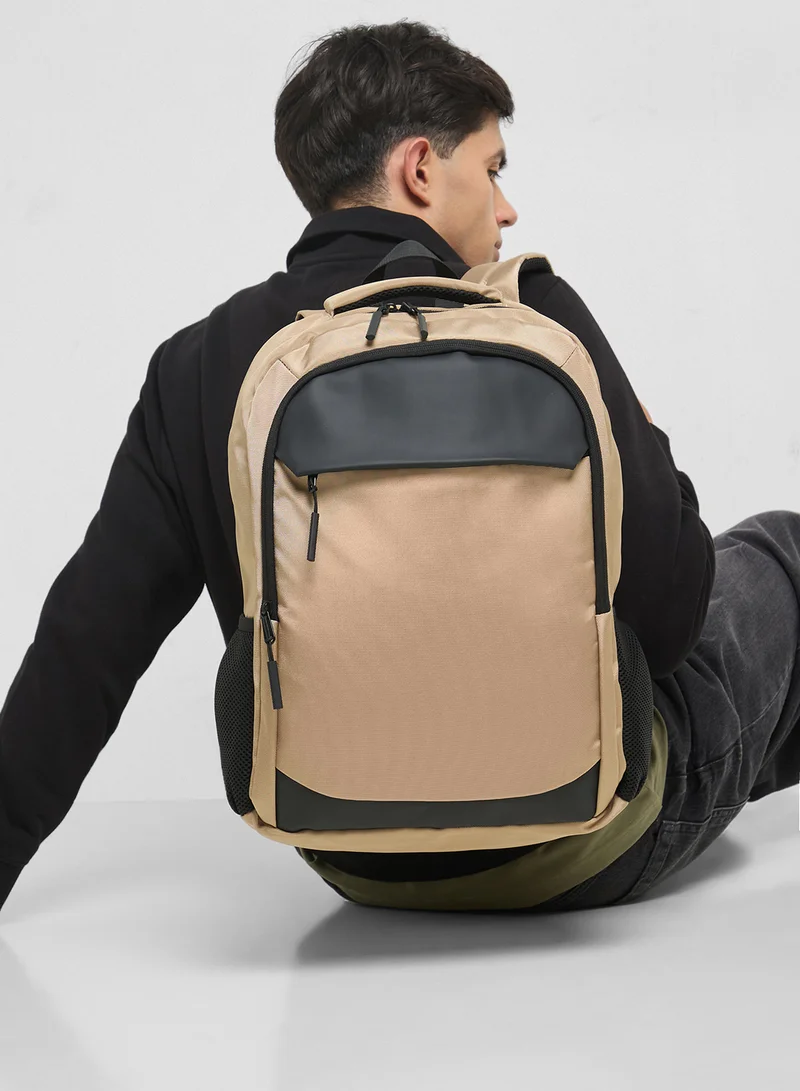 Seventy Five Padded Ventilation Back Support  Casual Backpack